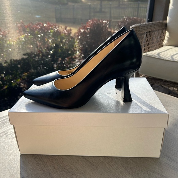 Alex Marie Cowen — Classic Black Pumps - Picture 2 of 6